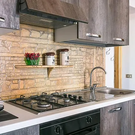 Ruins - Elegant Apartamento